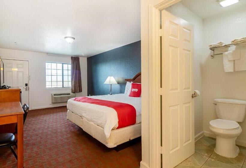 모텔 OYO Hotel Pearsall I-35 East