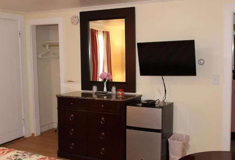مُتل Royal Coach Motor Lodge