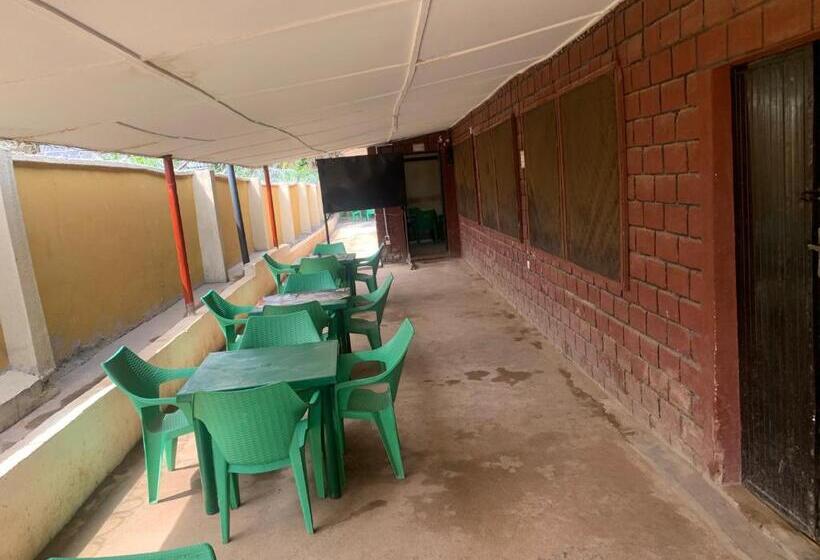 هتل Profs Place