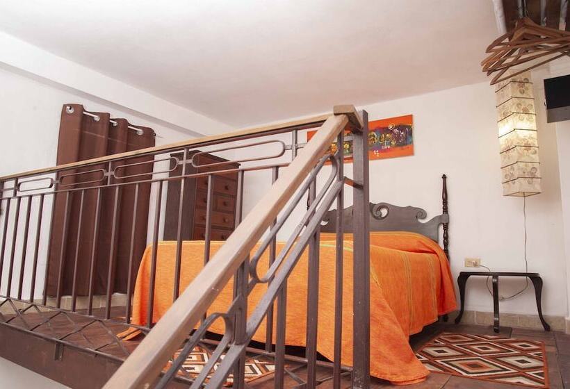 پانسیون Hostal Belele