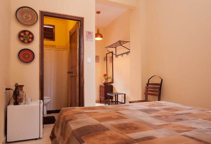 پانسیون Hostal Belele