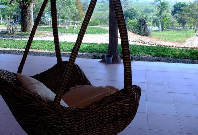 At Home 172 Resort