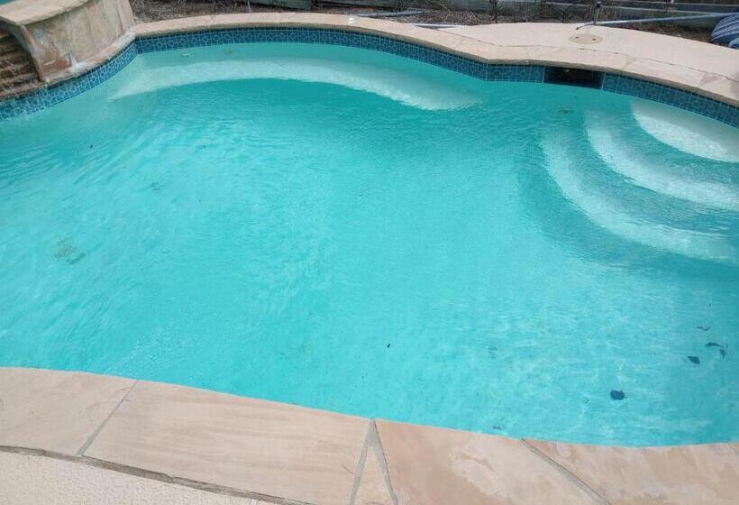 ベッドアンドブレックファースト Quick Stay Palace, Peace, Pool And Quiet