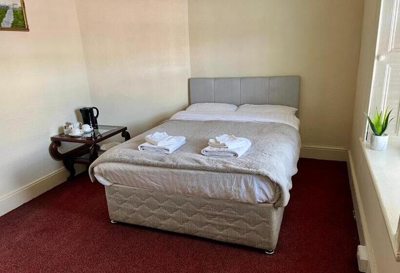 مبيت وإفطار The Coach House Inn