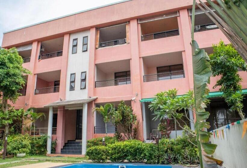 هتل Oyo 567 U Residence
