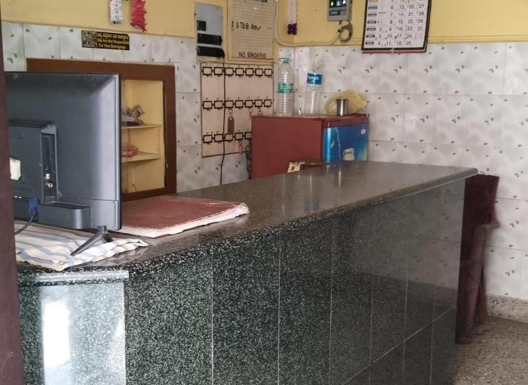 酒店 Venkateshwara Lodge Hospet