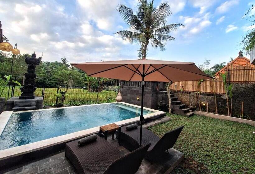 펜션 Graha Shanti Guest House