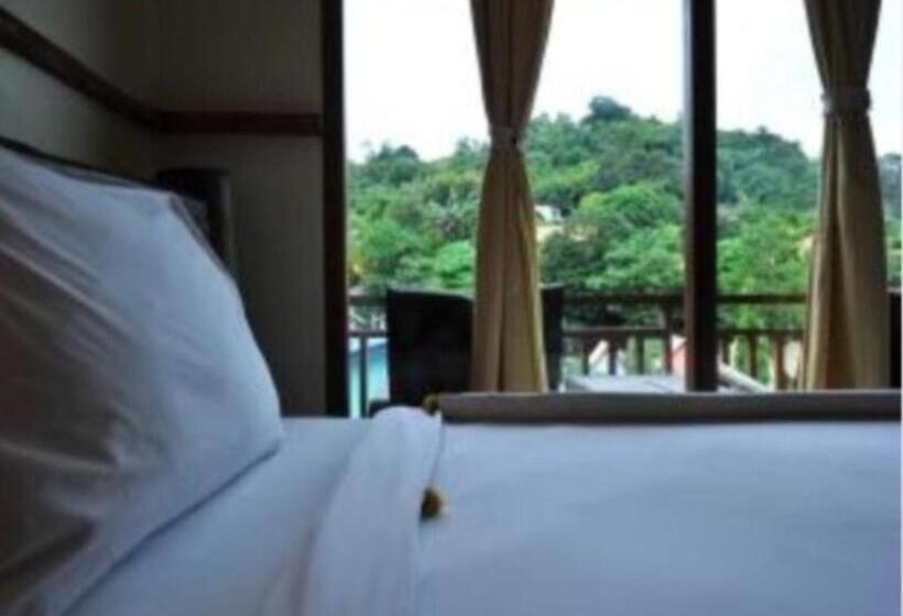 Phuttachot Resort