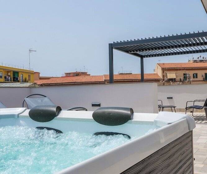 تختخواب و صبحانه Rooftop Parthenopeo Contemporary Rooms