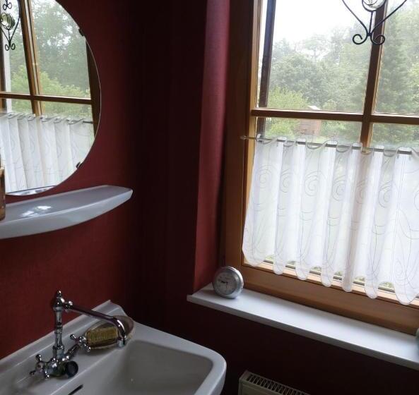 ベッドアンドブレックファースト Sometimes Zimmer Gehaichnishof 7born