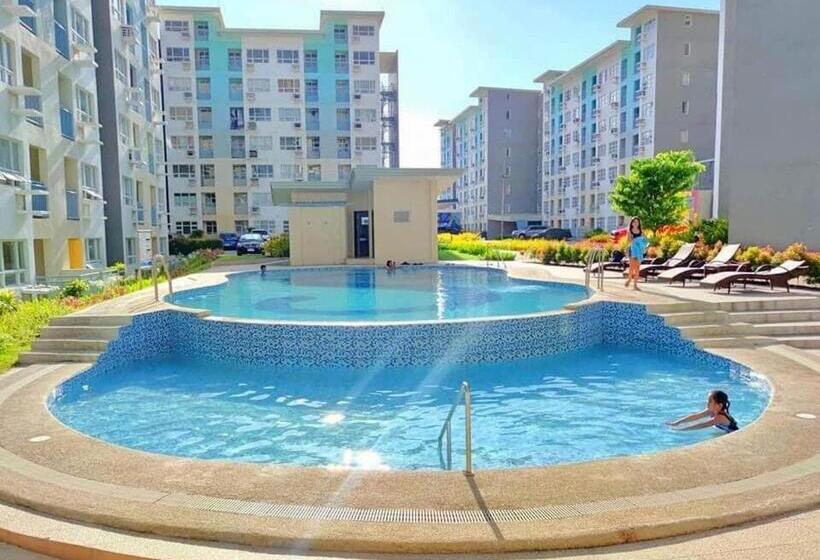 酒店 Urban Charms Seawind Condo, 5 Mins To Davao Int L Airport And Wharf To Samal Beach