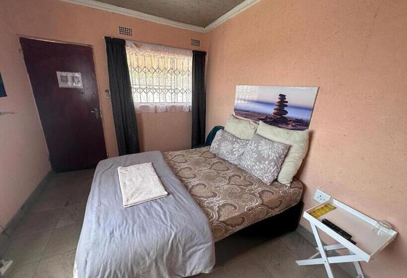 펜션 Bukhanda Lodge