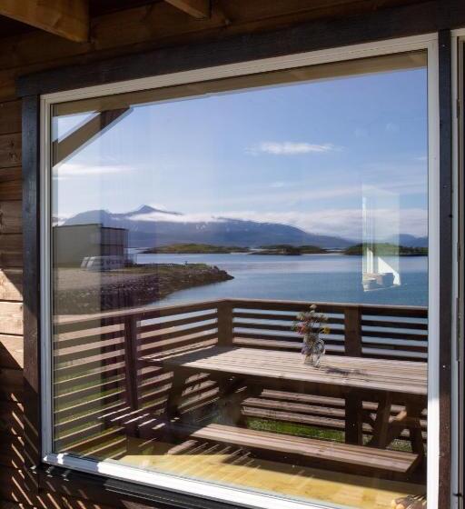 פנסיון Ecolodge Båthuset 69nord