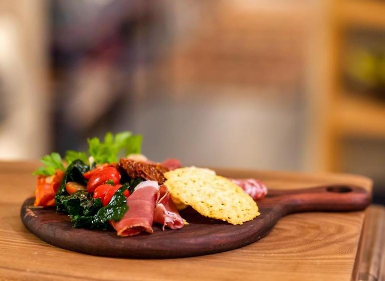 ペンション Matmalmeneva