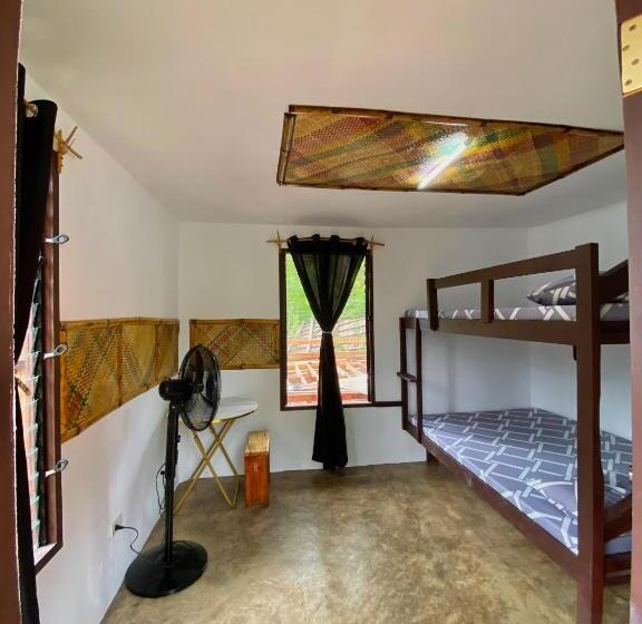 פנסיון Monera S Native Cabin