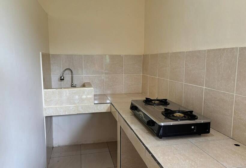 Пансион Wisuda Guest House
