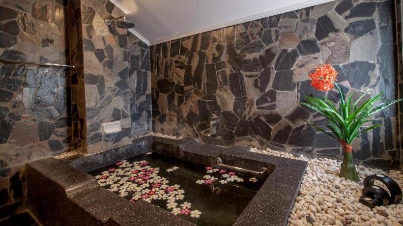 Privacy Beach Resort & Spa