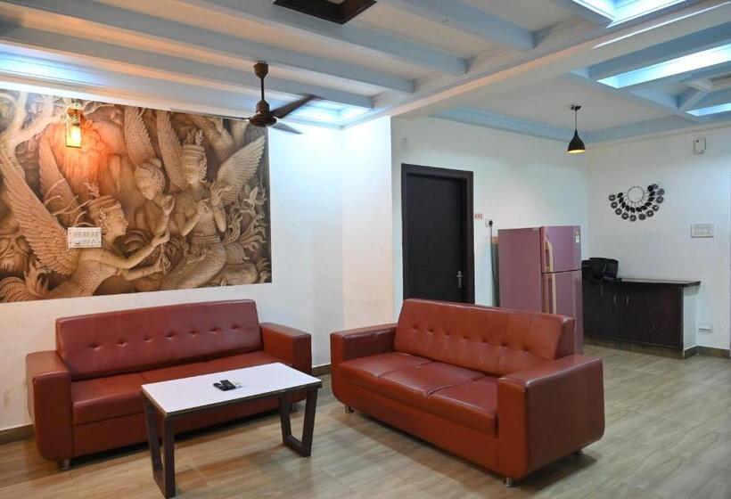 בית מלון כפרי Acy Apsara