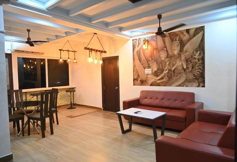 בית מלון כפרי Acy Apsara