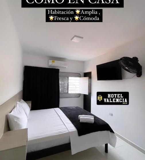 هتل Valencia Gold