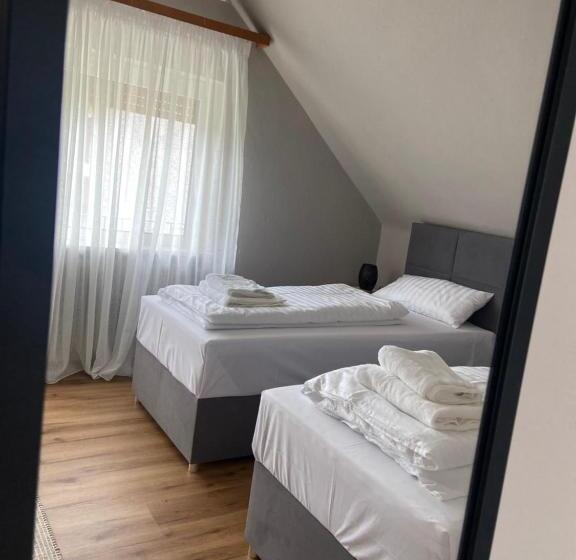 ペンション Repeat Racing Rooms