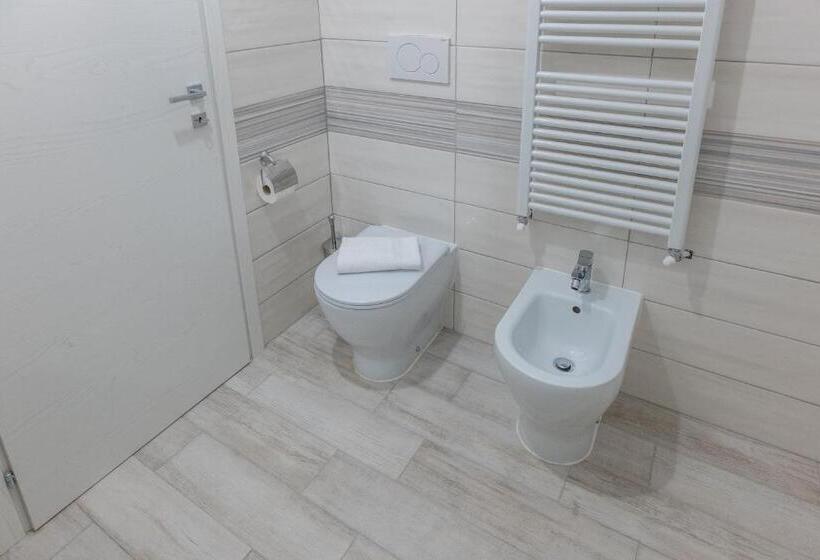 بنسيون Villa D Angelo