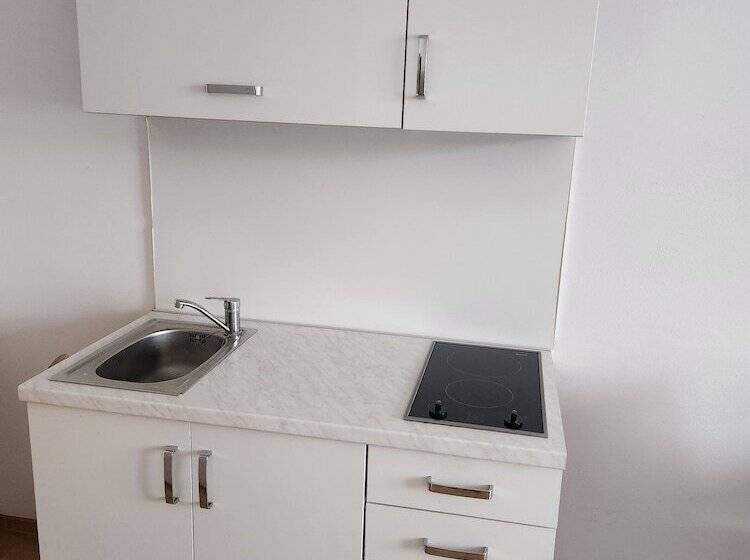 Radio Hotel Bratislava