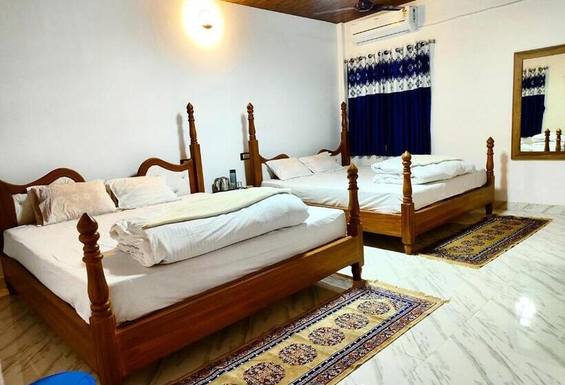 Курорт Sundarban Beckons