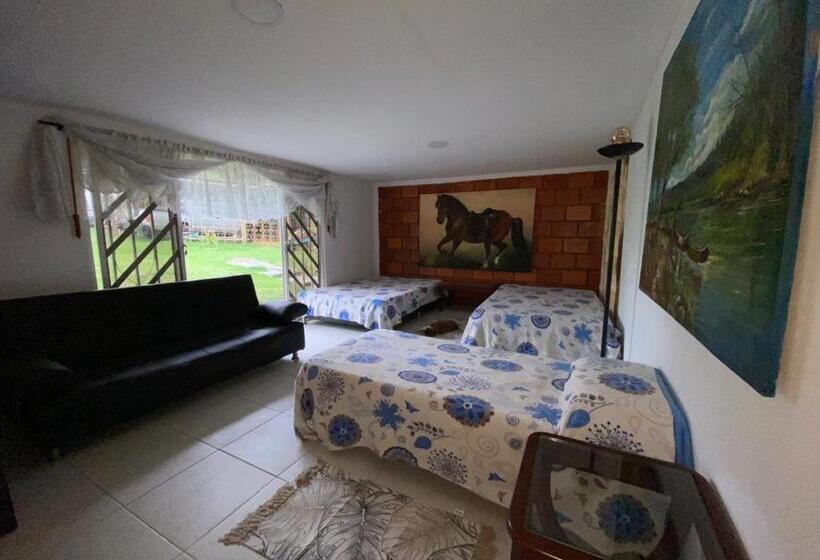 هاستل Hostal Mar Y Luz