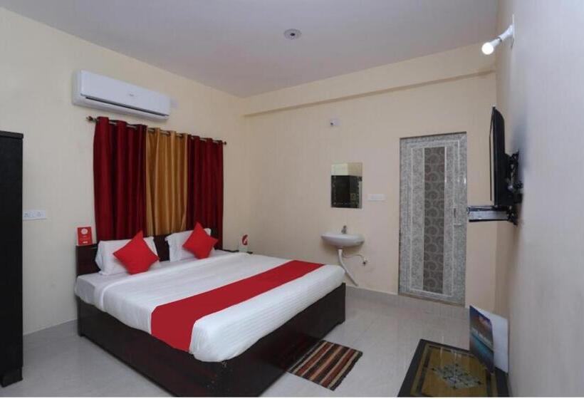Goroomgo Hotel Moonlight Bhubaneswar   Premium Quality Of Service Awarded