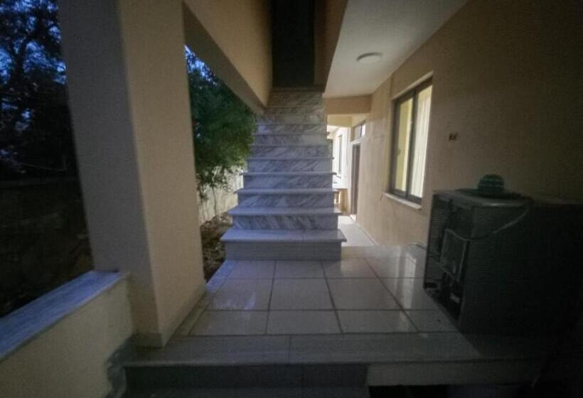 Miri Hostel