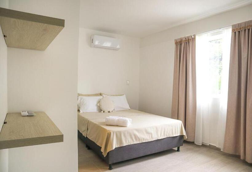 پانسیون Casa Mompa