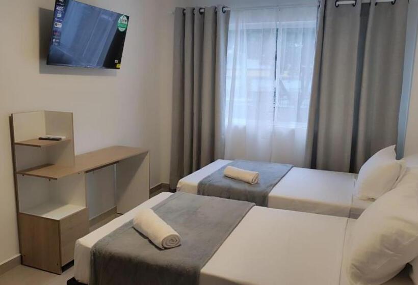 پانسیون Casa Mompa