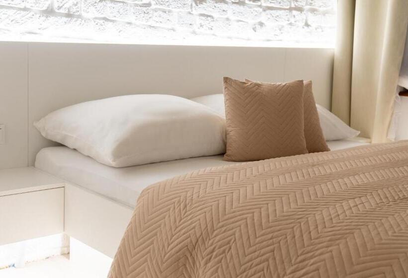 White Wolf Boutique Apartments