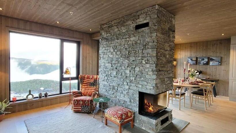 Gausta Residence
