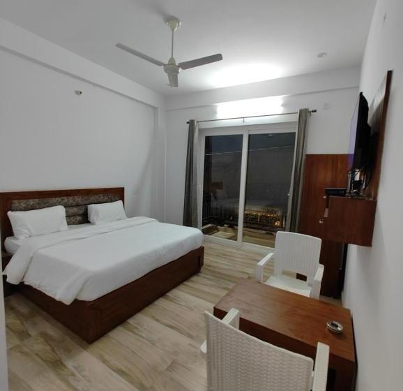 فندق Anantam Residency