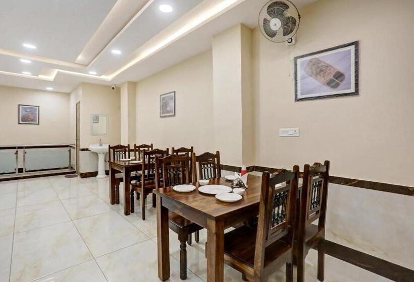 Hotel Collection O Ravidarshan