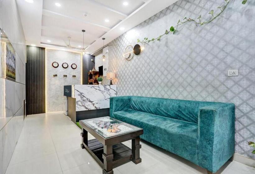 Hotel Collection O Ravidarshan