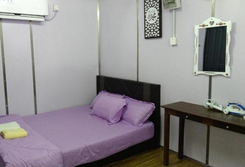 Капсульный Oтель Avina S Roomstay