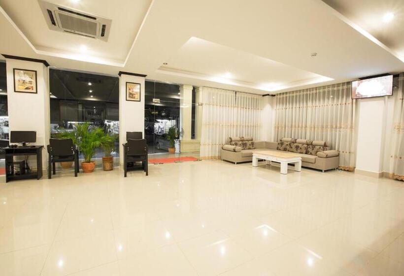 هتل Douangchan Plaza