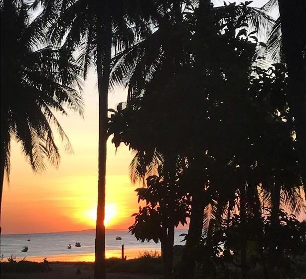 هتل Talenta Mas Homestay