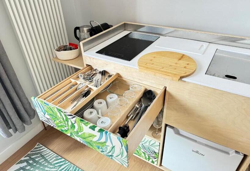 بنسيون 4 Spicer Road