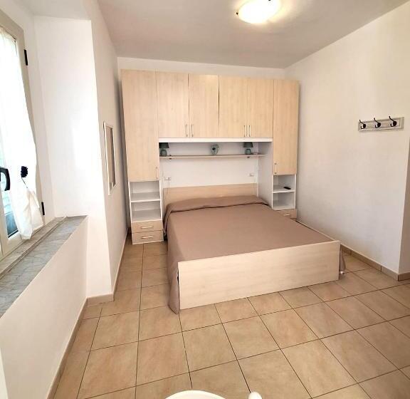 بنسيون Da Lucia   Casa Vacanze