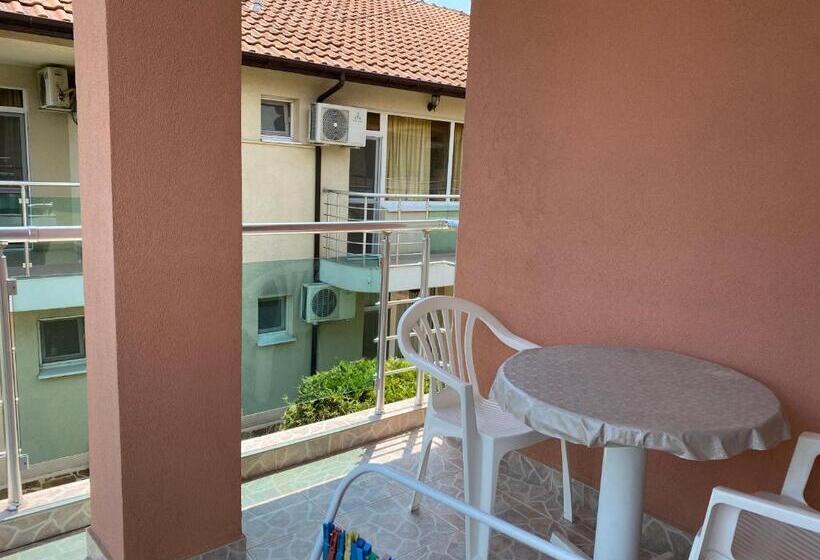 پانسیون Sunny Guest House Ravda