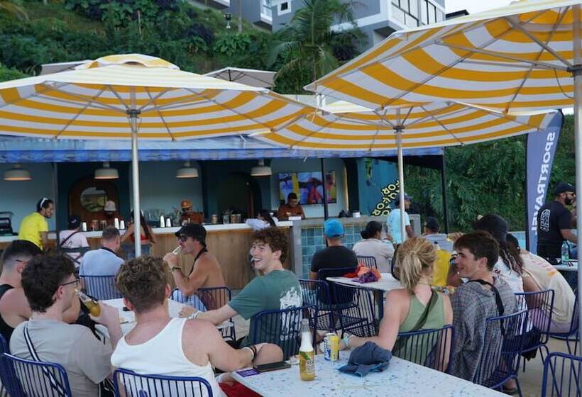 פנסיון Viajero Guatapé Hostel & Lake Club