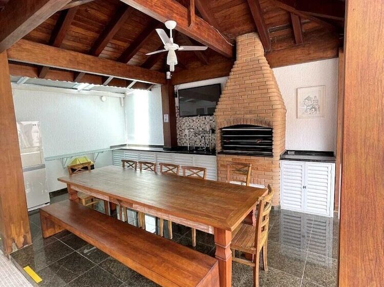 ユースホステル Bene Beach   Pousada Guarujá