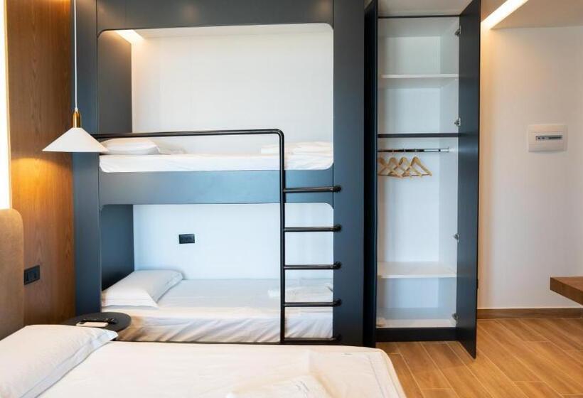 هتل Azure Sea View Apartment S