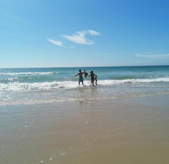 فندق Habitación Familiar Oasis Anayansi