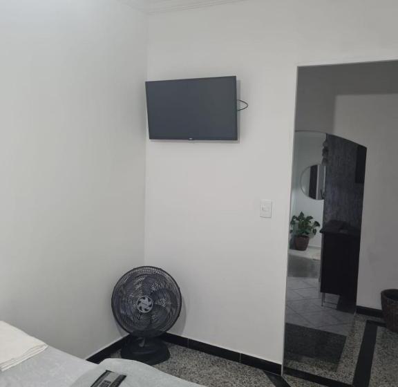 فندق Hostel Anprado 5