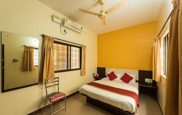 هتل Venkatesha Homes